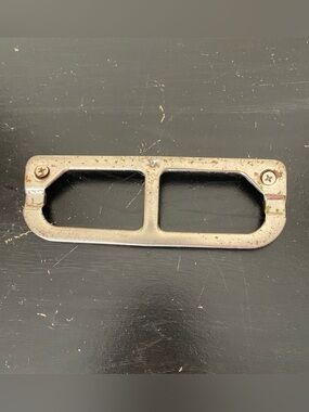 Royal Dirt Devil Model 103 Roller Brush *Cover Plate ONLY* Replacement Part OEM